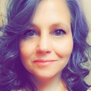 Meet your Posher, Leanna